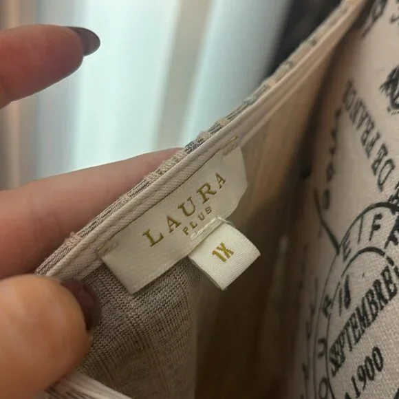 LAURA PLUS Matching Tunic Tank and Cardigan Set - Picture 9 of 11